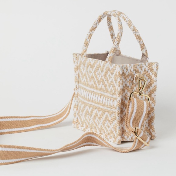 Brand New H&M mini book tote with strap - Picture 4 of 7